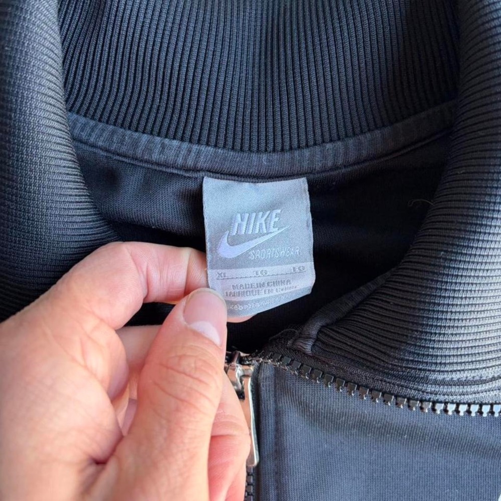 2000s nike track jacket zip up - Picture 3 of 4